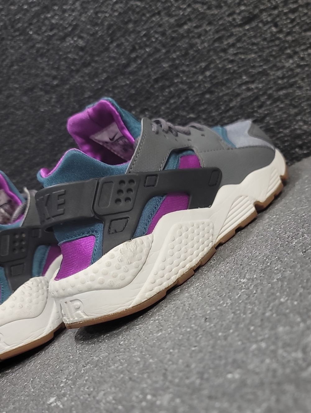 ๐ฅ Nike Wmns Air Huarache Run ๐ฅ "Dark Teal" Wmns 7.5 Fast Shipping - Picture 10 of 15